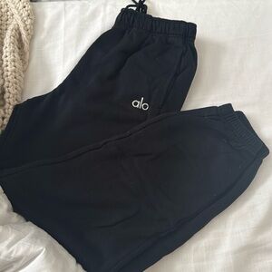 Alo sweatpantss